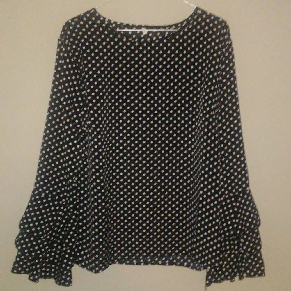 Womans polk a dot blouse 2xl